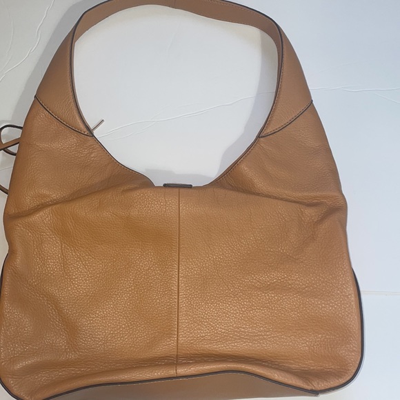 G.I.L.I Classic Leather Hobo Verona Shoulder Bag Tan Color - Picture 4 of 9